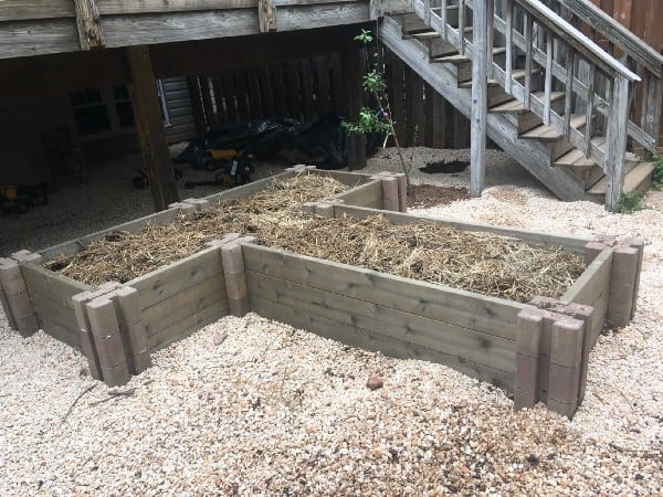 What is Lasagna Gardening compost image 312